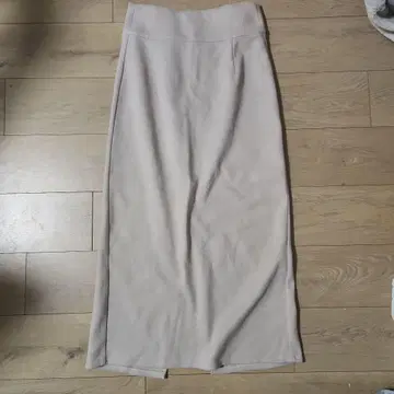 라이트 그레이 슬릿 롱 스커트