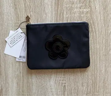 마리콴트 나일론 에나멜 데이지 플랫 파우치 미니