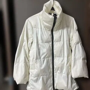 +J 화이트 다운 자켓 S