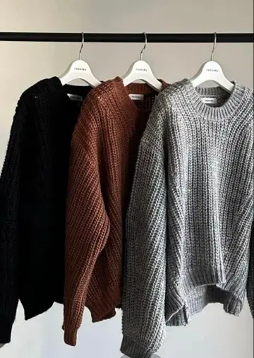 FASHIRU 블랙 리브 긴팔 스웨터