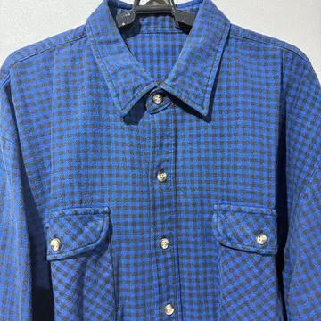 블루 하운드투스 뱀넬 five brother?