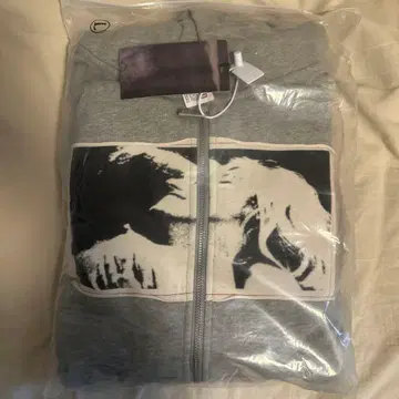 bastard 후드티 ENHYPEN NI-KI 에나이픈 니키 착용