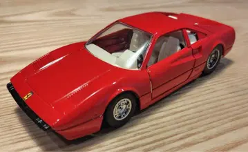 Bburago 페라리 308GTB 1/24 스케일
