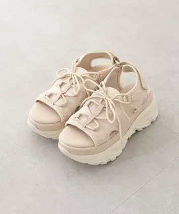 CHICO 벌키 밑창 스포츠 샌들 S 사이즈