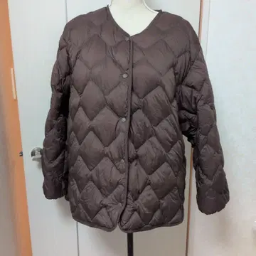 UNIQLO 울트라 라이트 다운 브라운 다운 자켓