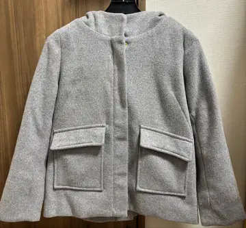 그레이 코트 후드 부착