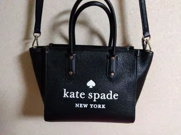 케이트 스페이드 에라 스몰 토트 2way 블랙 백입니다.