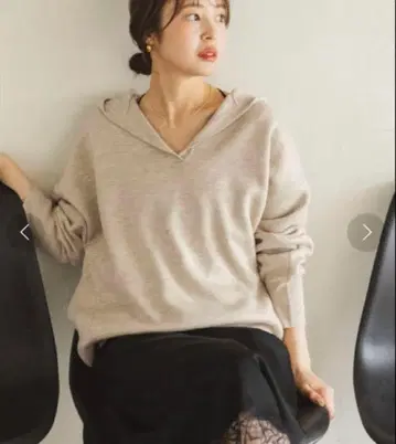 noble 접결턱 편직 후드 풀오버 내추럴