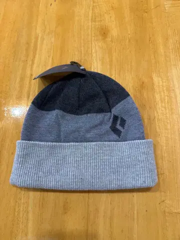 Black Diamond 비니