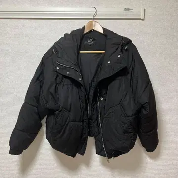 ZARA trf collection 블랙 다운 자켓 S