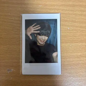 오다 이신 폴라로이드