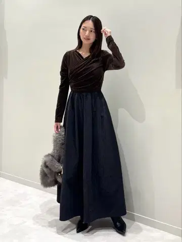 [ 즉완 ] 코코딜 M 택 포함 새상품 벨로아 도킹 원피스