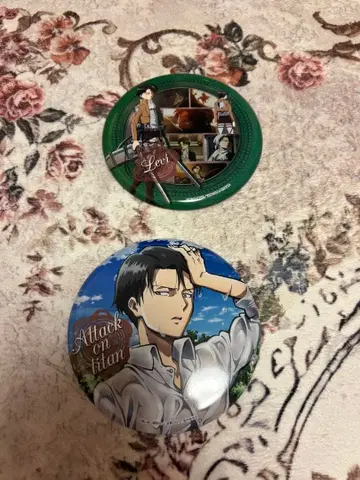 [ 2개 세트 ] 진격의 거인 리바이 빅 캔뱃지