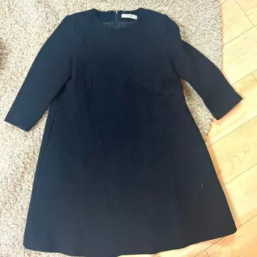 ADORE 블랙 긴팔 무릎 기장 원피스 38