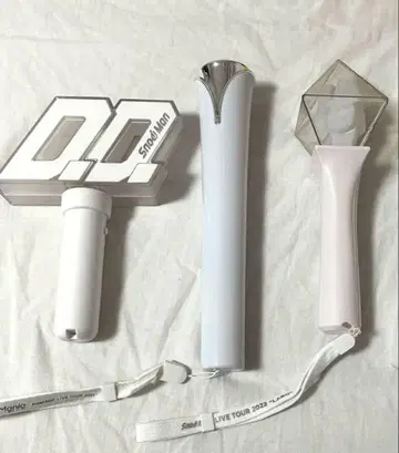 Snow Man 공식 응원봉