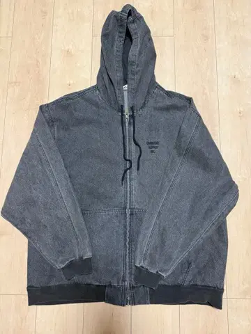 GARMENT SUPPLY INC. 다크 그레이 후드티