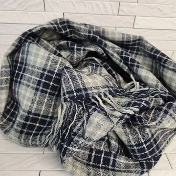 FRANCO BASSI 이탈리아제 스톨 램스울 100%