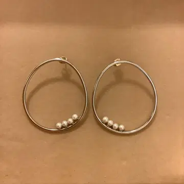 립몬스터 후프 귀걸이