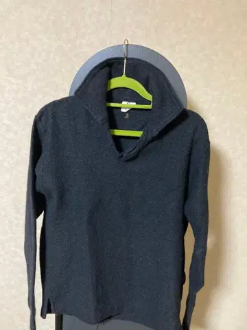 45rpm 울 혼방 다크 그레이 압축 니트