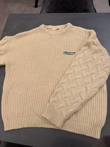 #Resroom 뜨개질 디자인 니트 스웨터 베이지