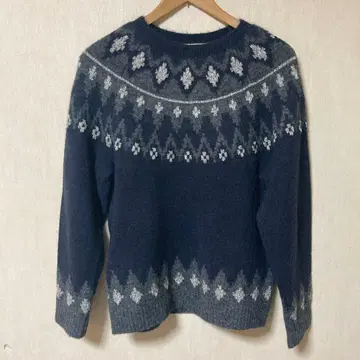 크로커다일 페어아일 패턴 니트 스웨터 사이즈 L