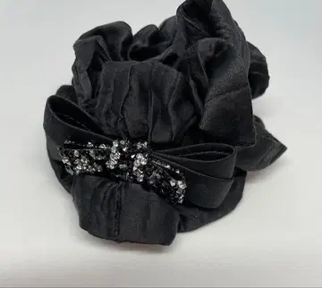 acca 블랙 스크런치 비쥬