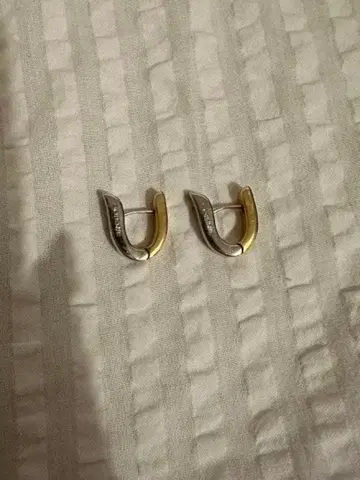 SOIERIE U자형 실버 골드 귀걸이