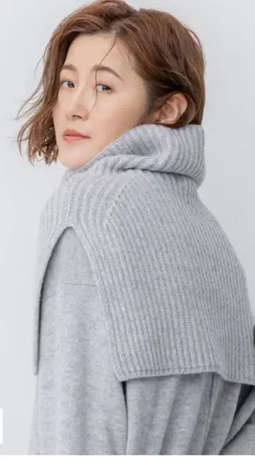 미사용 새상품 23구 니트 넥워머 그레이