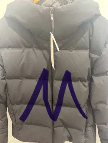 미사용 새상품 현행 모델 유니클로 심리스 다운 파카 2025 가을/겨울