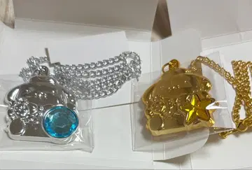 반짝반짝 빛나는 펜던트 폼폼푸딩 산리오 돈키 2종