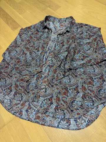 페이즐리 무늬 네이비 계열 셔츠 L