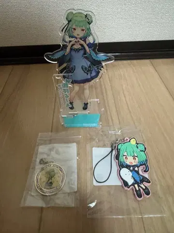 우루하 루시아 아크릴 스탠드 & 키링