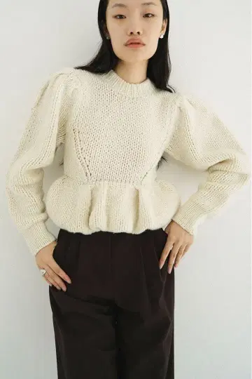 CLANE PEPLUM HAND KNIT TOPS