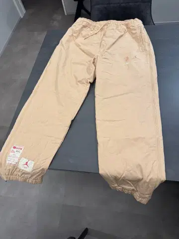 union x JORDAN 콜라보 팬츠