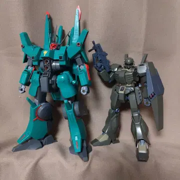 HG(하이그레이드) 건담 프라모델 키트 2체 세트