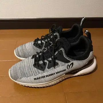 MASTER BUNNY EDITION 골프화