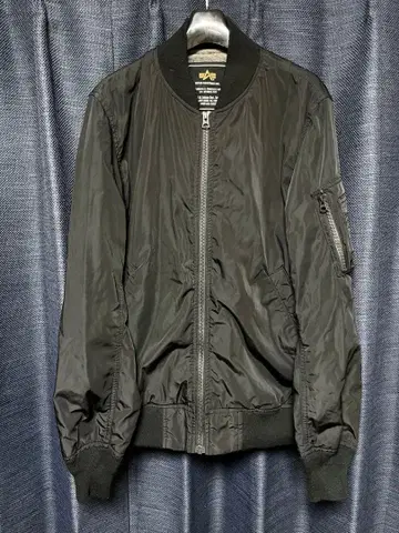 ALPHA INDUSTRIES 알파 MA-1 플라이트 자켓