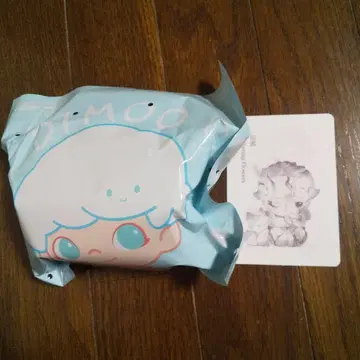 DIMOO Shapes in Nature WIthering Flowers