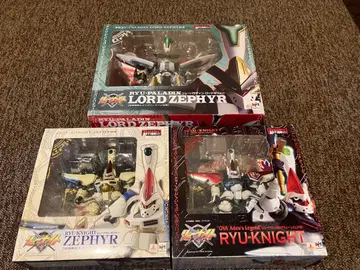 3체 세트 메가하우스 바리어블 액션 류 팔라딘 로드 제퍼