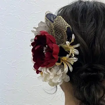 꽃 장식 성인식