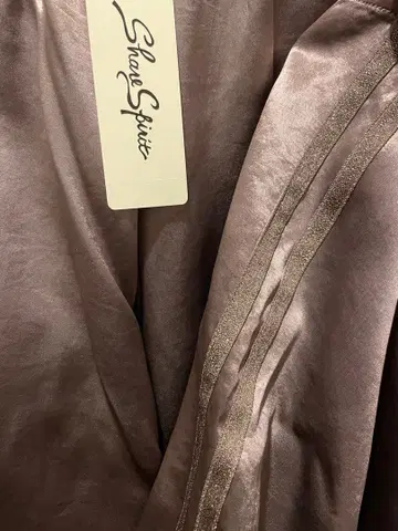 셰어 스피릿 미사용 새상품 새틴 팬츠