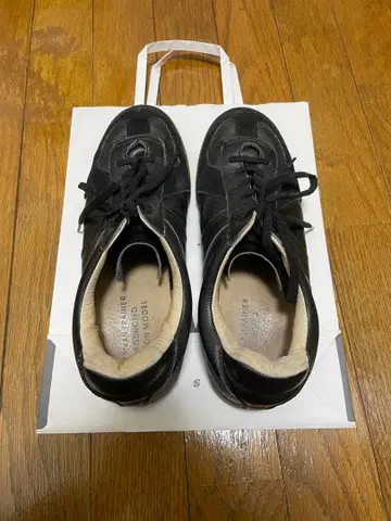 저먼 트레이너 27.5cm