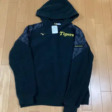 새상품 택 포함 미즈노 한신 타이거즈 다이아몬드 플러스 플리스 후드티