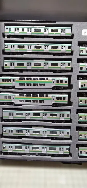 [ 처분 특가품 ] TOMIX E231+E233 15량 세트