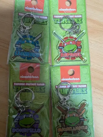새상품 터틀즈 키링 4종 세트
