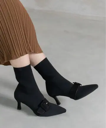 스트레치 벨트 디자인 삭스 부츠