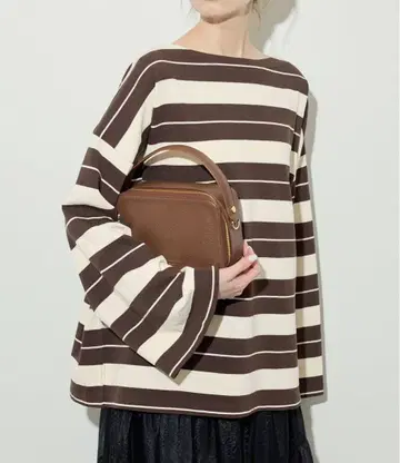 SLOBE IENA 슬로브 이에나 빅 보더 브라운 티셔츠