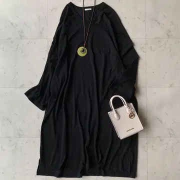 새상품급 LENO 오버 사이즈 T셔츠 원피스 V넥 루즈핏 일본제 블랙