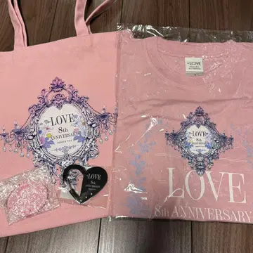 =LOVE 8주년 투어 프리티켓 굿즈 치바 공연 핑크