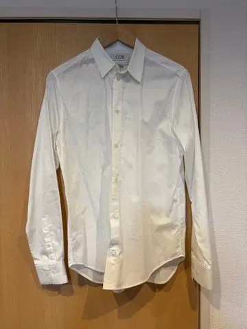 COS 셔츠